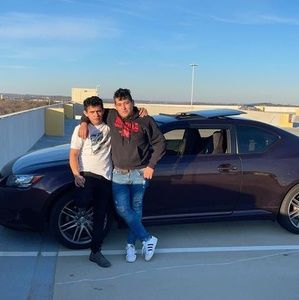 Meet your Posher, Daniel